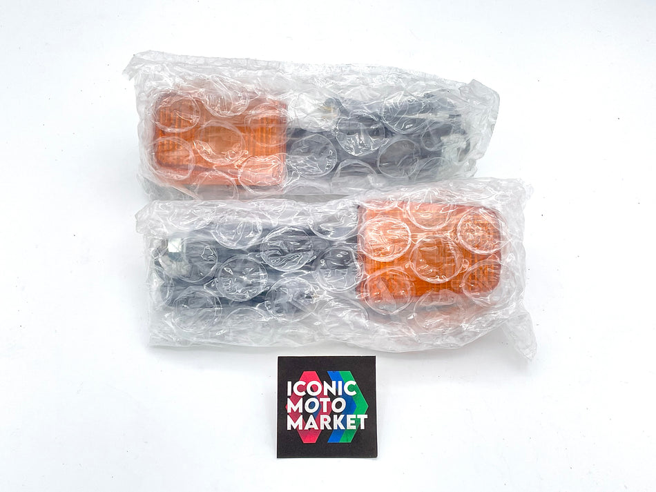 Suzuki GSX-R1100 (1990) Rear Turn Signals, Set. NOS (OEM) #50R007567