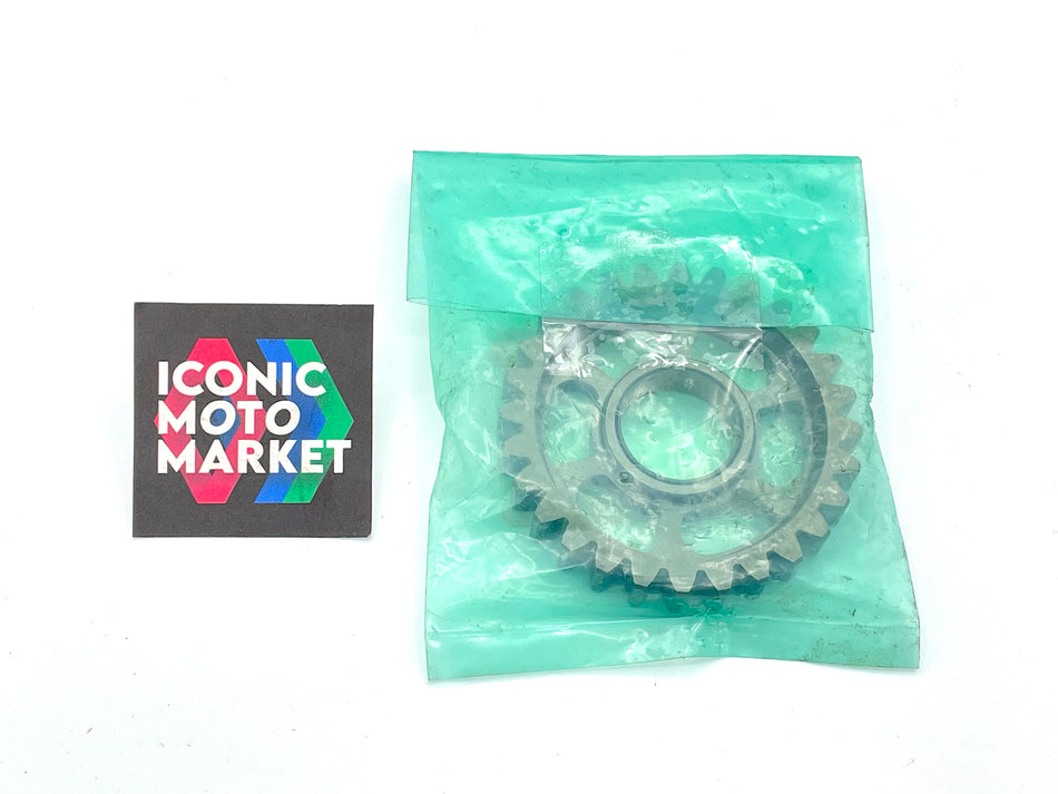 Suzuki RG500 (1985-1987) - Gear, 2nd Driven (NT:28). NOS (OEM) #24320-21A10