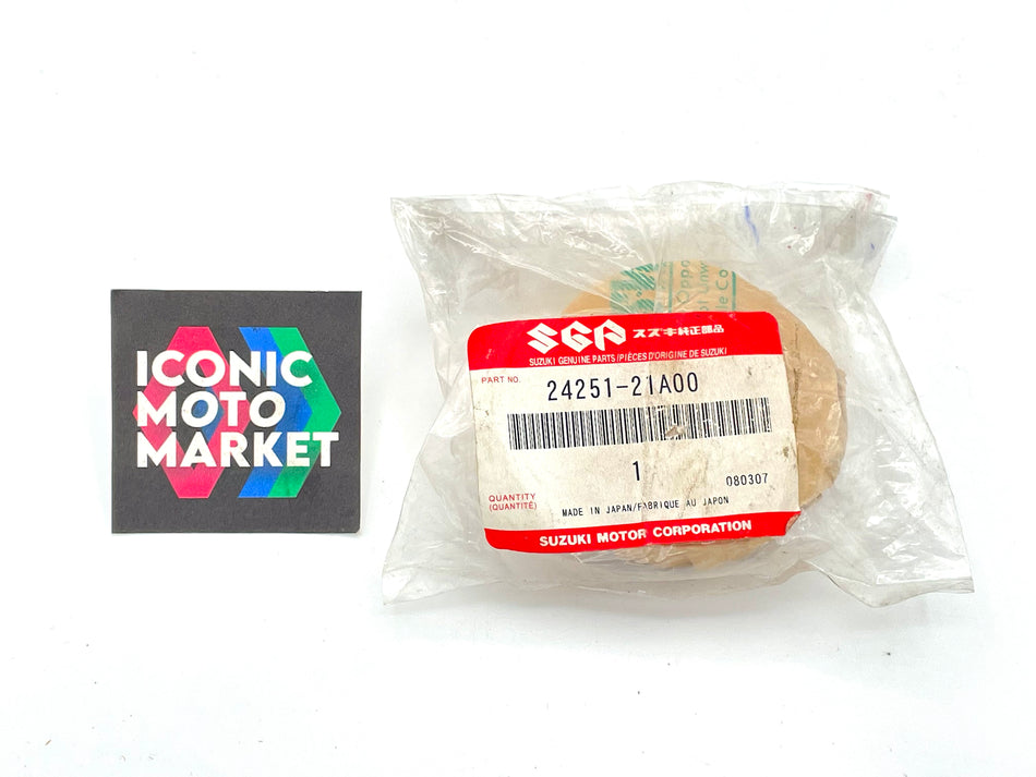 Suzuki RG500 (1985-1987) - Gear, 5th Driven (NT:22). NOS (OEM) #24251-21A00