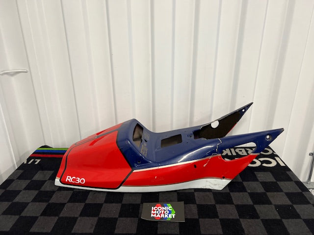 Honda VFR750R RC30 (1987-1990) Tail Section (OEM) (Needs Repair) *