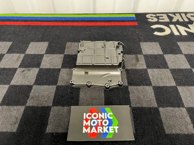 HONDA VFR750R RC30 (1987-1990) OEM Oil Pan