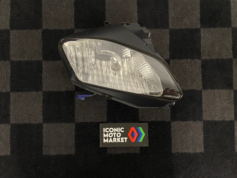 Yamaha YZF-R6 Right Headlight #P5656