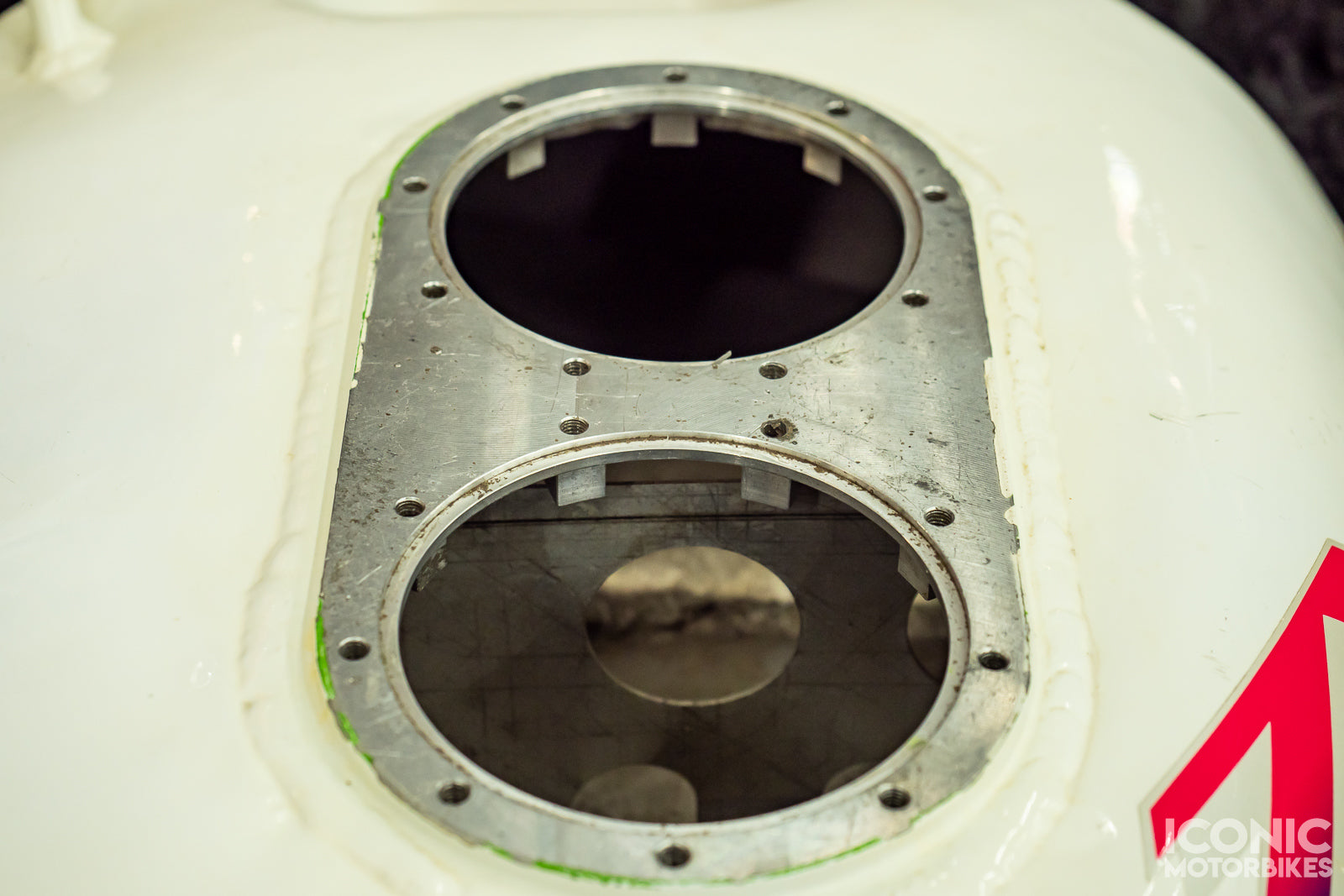 Kawasaki ZX-7 ZXR750 Endurance Race Tank – Iconic Moto Market