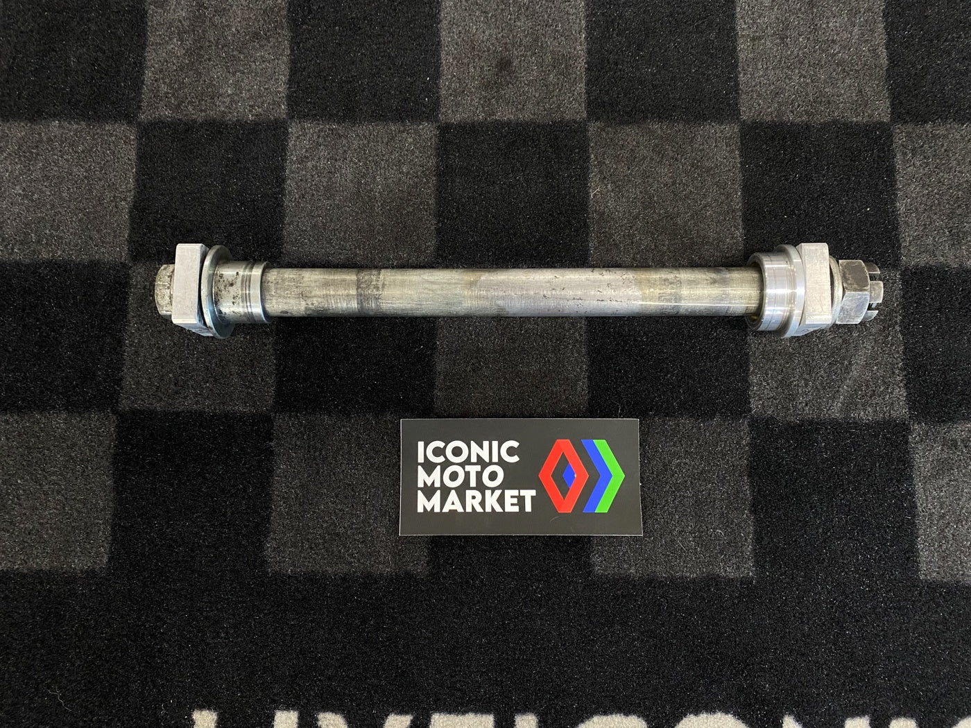 Kawasaki ZX-7R Rear Axle (2) – Iconic Moto Market