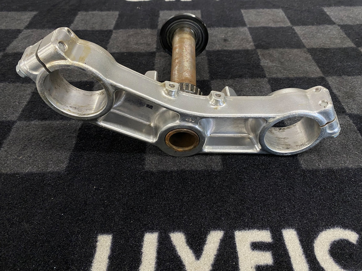 Kawasaki ZX7R Triple Clamp