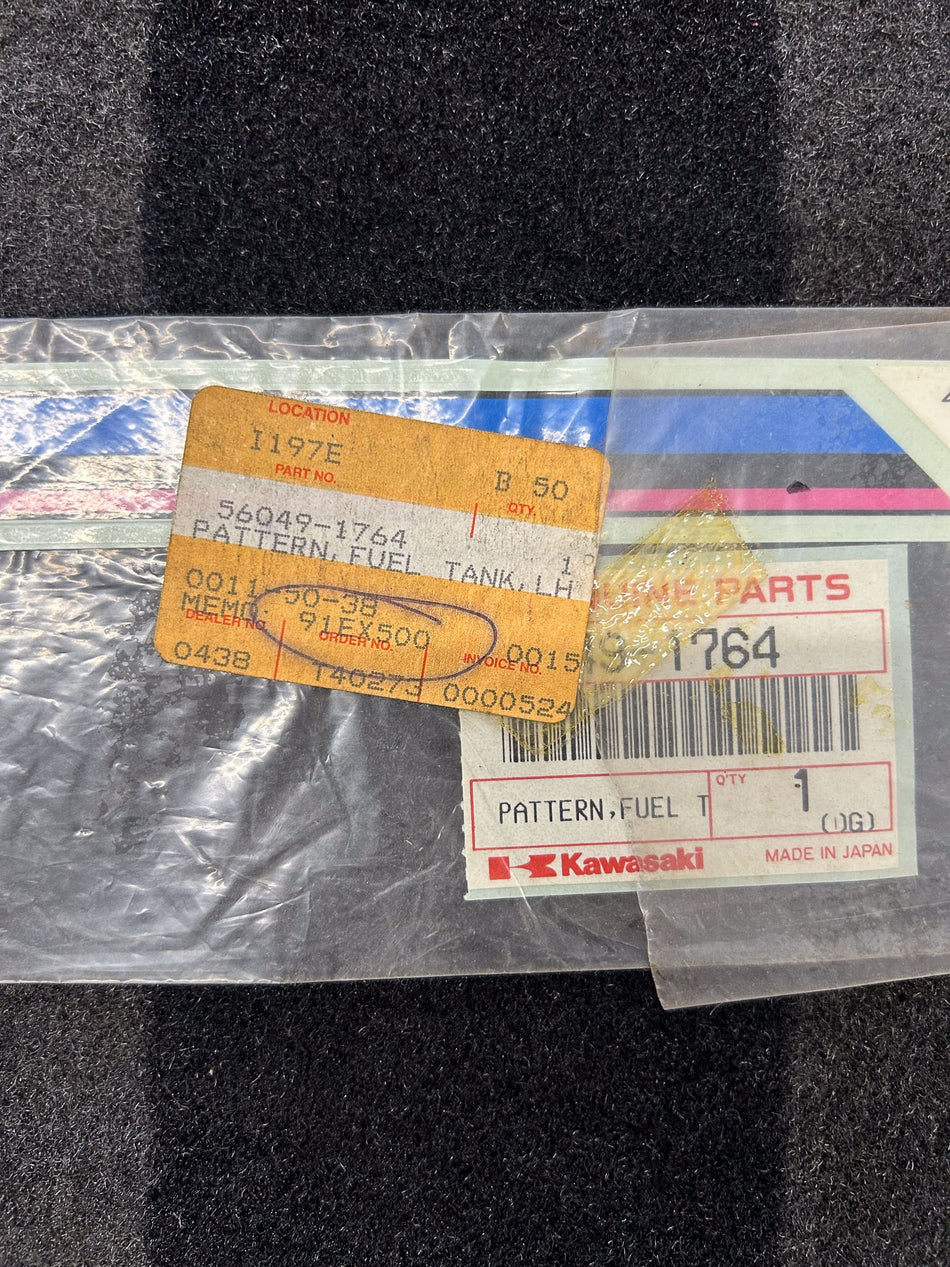 Kawaski Fuel Tank Patter LH Blue Pink