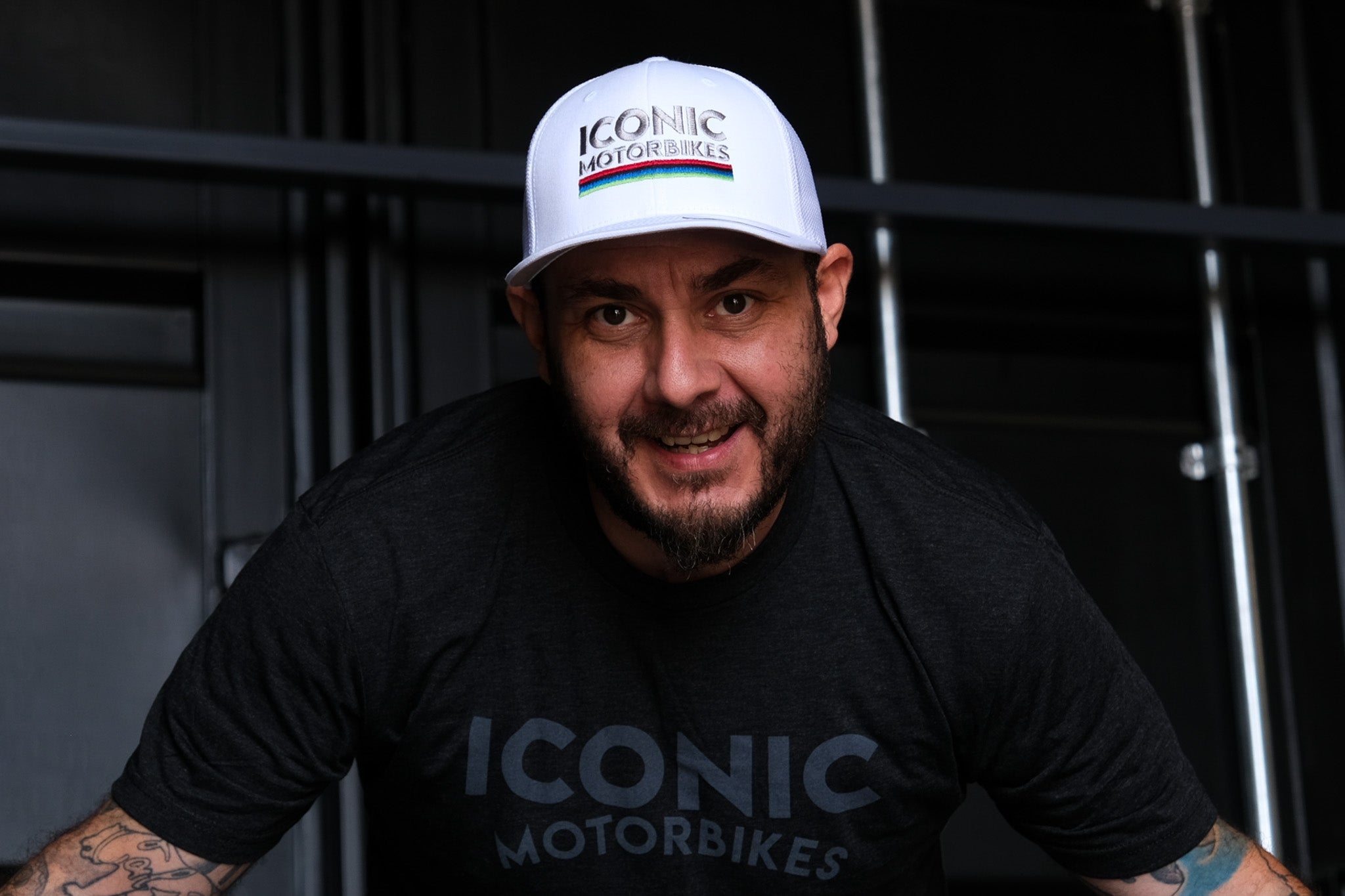 Iconic Motorbikes Mesh Back FlexFit Hat (White) – Iconic Moto Market