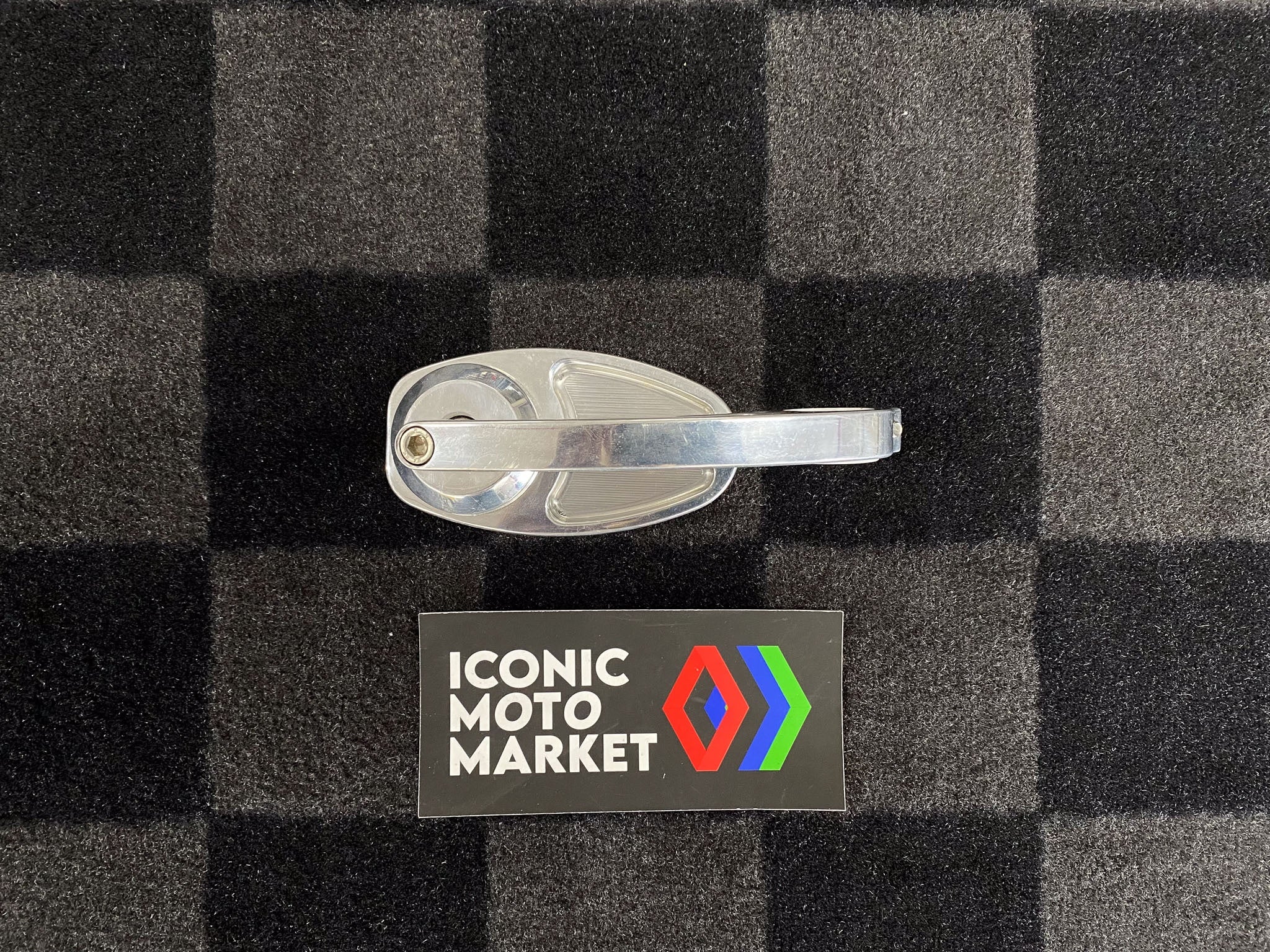 Rizoma Left Chrome Bar End Mirror