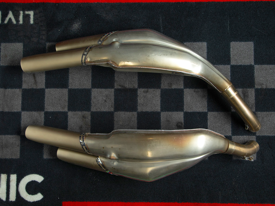 MV Agusta F4 750 (2001) Arrow Exhaust Silencers. (OEM) #800090376_800090377