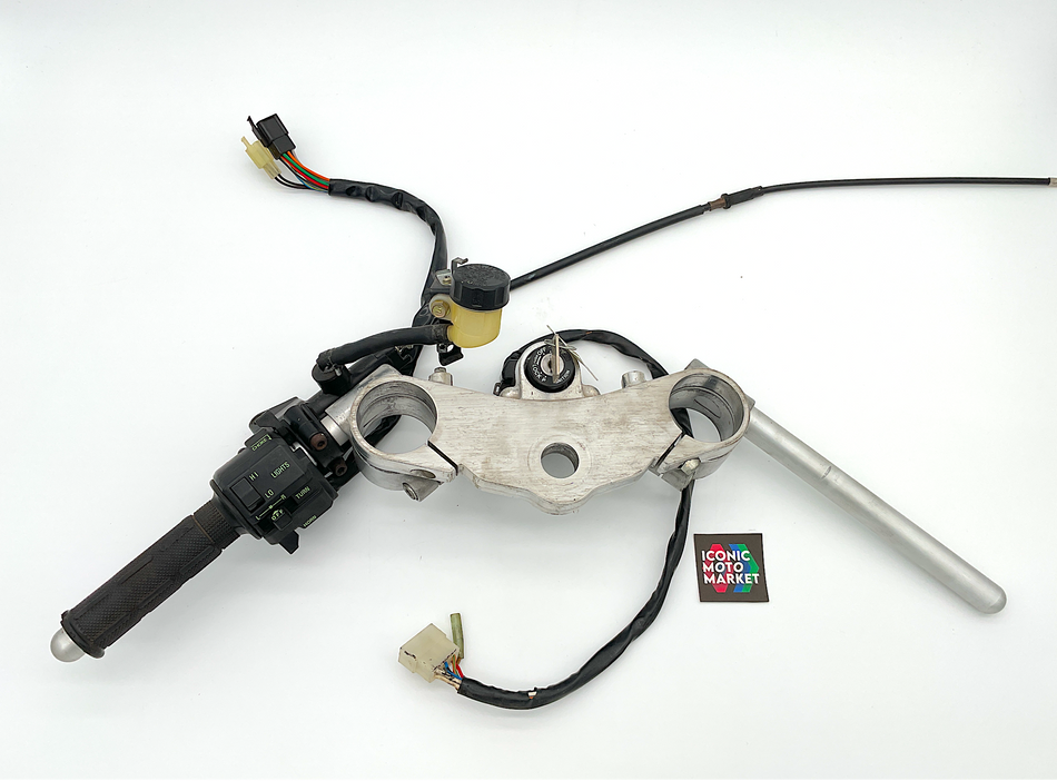 Kawasaki ZX-7 (1991-1992) Top Triple, LH Switch Assy., Ignition w/ Key. (OEM) #44039-1222(2)