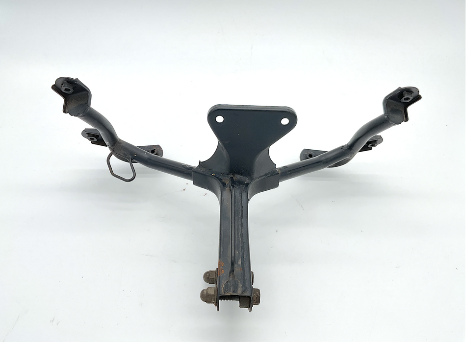 Kawasaki ZX-7, ZX-7R (1991-1992) Bracket, for Upper Cowling. (OEM) #11047-1270