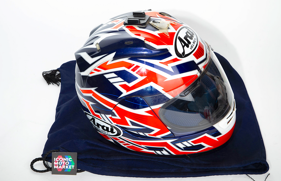 Arai RX7 Corsair - Haga Rep. Helmet, w/ Leather Riding Gloves - LRG. #ARAI_HAGA1