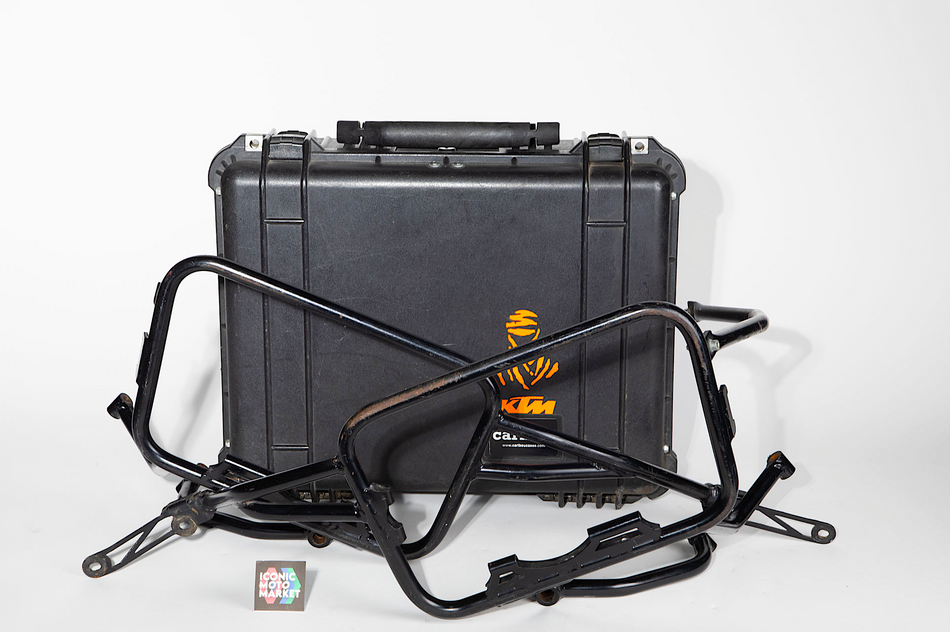 KTM 950 Adventure - Caribou Hard Case Panniers, w/ Mounting Brackets. #CARIB_HCP1