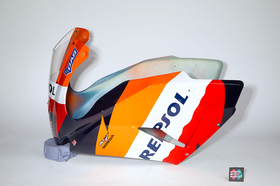 Honda NSF100 (2006-2024) Front Upp Cowl, #69 Nicky Hayden Race Rep. (OEM) #64100-NX2-000