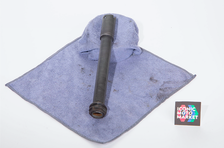 Aprilia RSV1000 Tuono, RSV4 1000R, Shiver, Dorsoduro - Front Axle. (OEM) #AP8125827