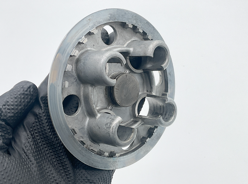 Suzuki RG500 (1985-1987) Clutch Pressure Disc. (OEM) #21462-20A01