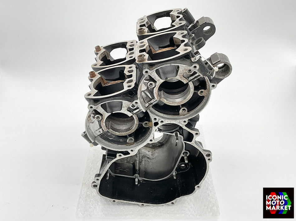 Suzuki RG500 (1985-1987) Engine Crankcase Set. (OEM) #11300-21820
