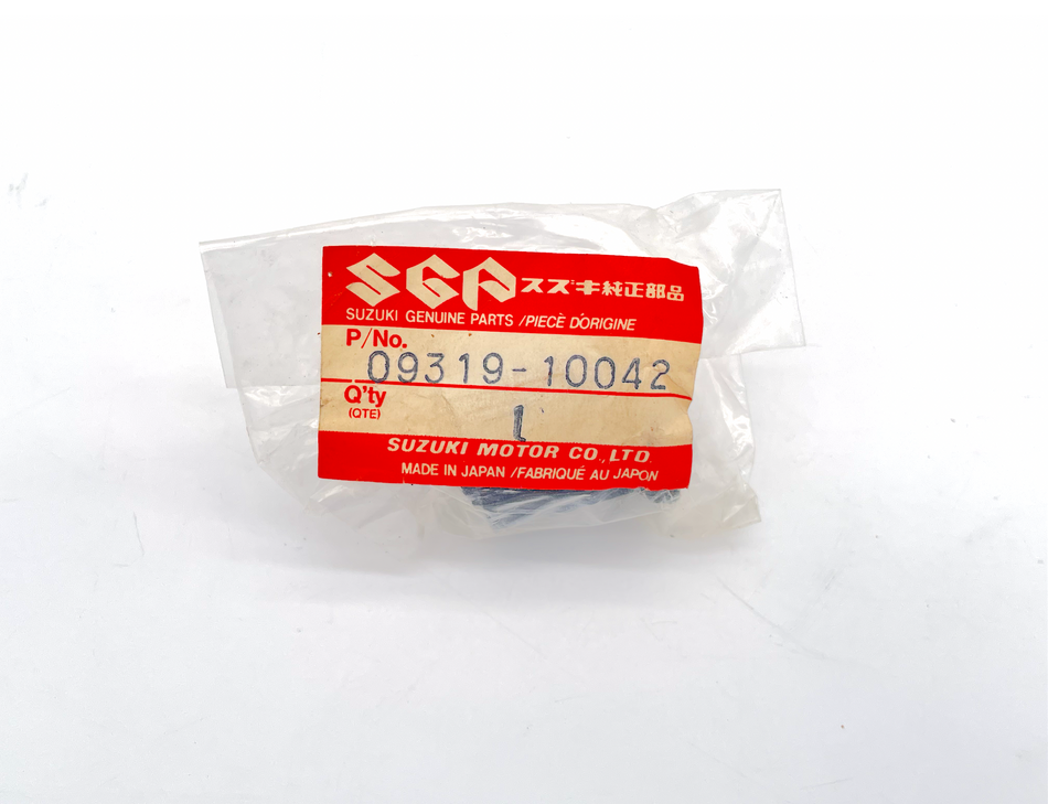 Suzuki RG500, RG250, GS1150, GS550 - Bushing, Engine Mount. NOS (OEM) #09319-10042