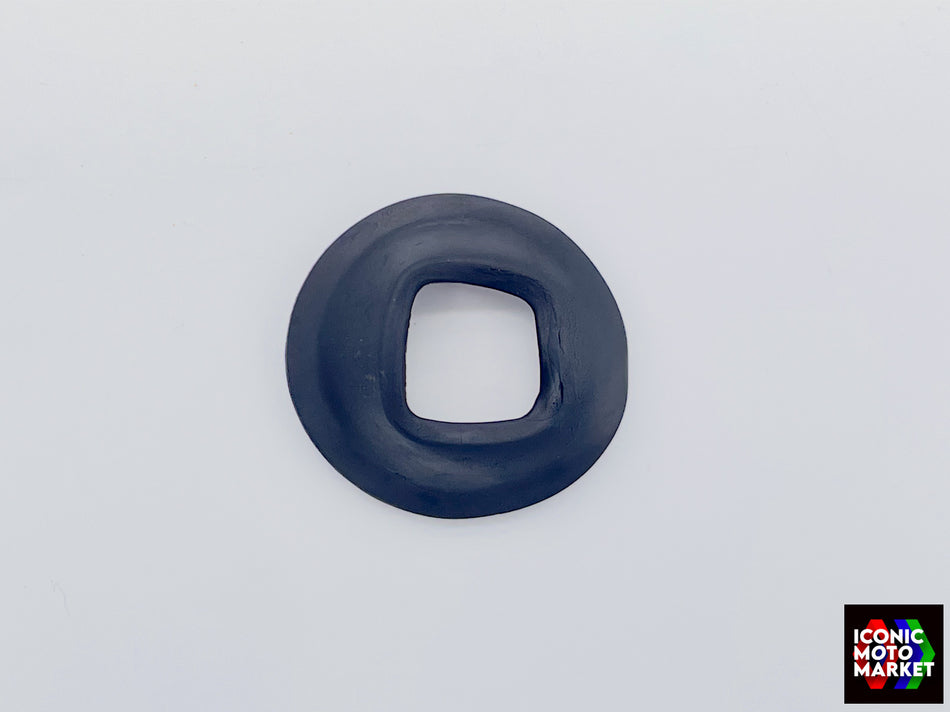 Suzuki GSX-R750, GSX-R1100 - Grommet, Left Turn Signal. (OEM) #35684-27A30