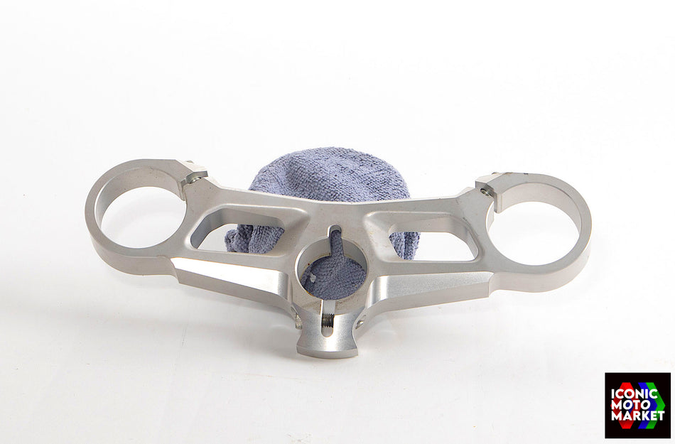 Ducati 1199 Panigale (2012-2014) Top Triple Clamp. (OEM) #34130881A(2)