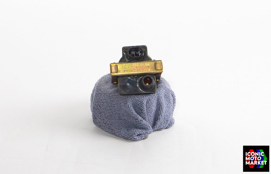 Ducati 916, 996, 998, 888, 851, 748 - Ignition Coil. (OEM) #28540031A