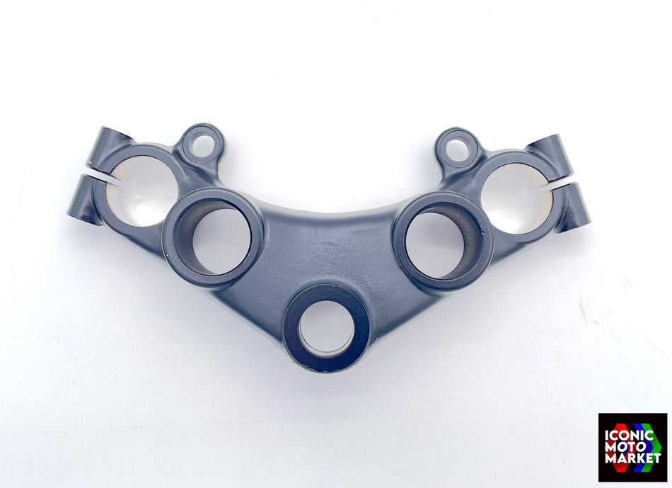 Yamaha XS360, XS400 - Upper Triple Clamp. NOS (OEM) #1L9-23435-00-99