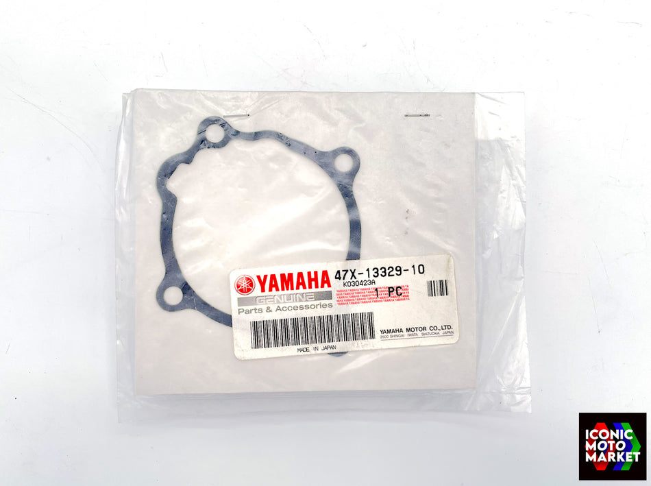 Yamaha RD500 (1985-1987) Gasket, Pump Cover. NOS (OEM) #47X-13329-10