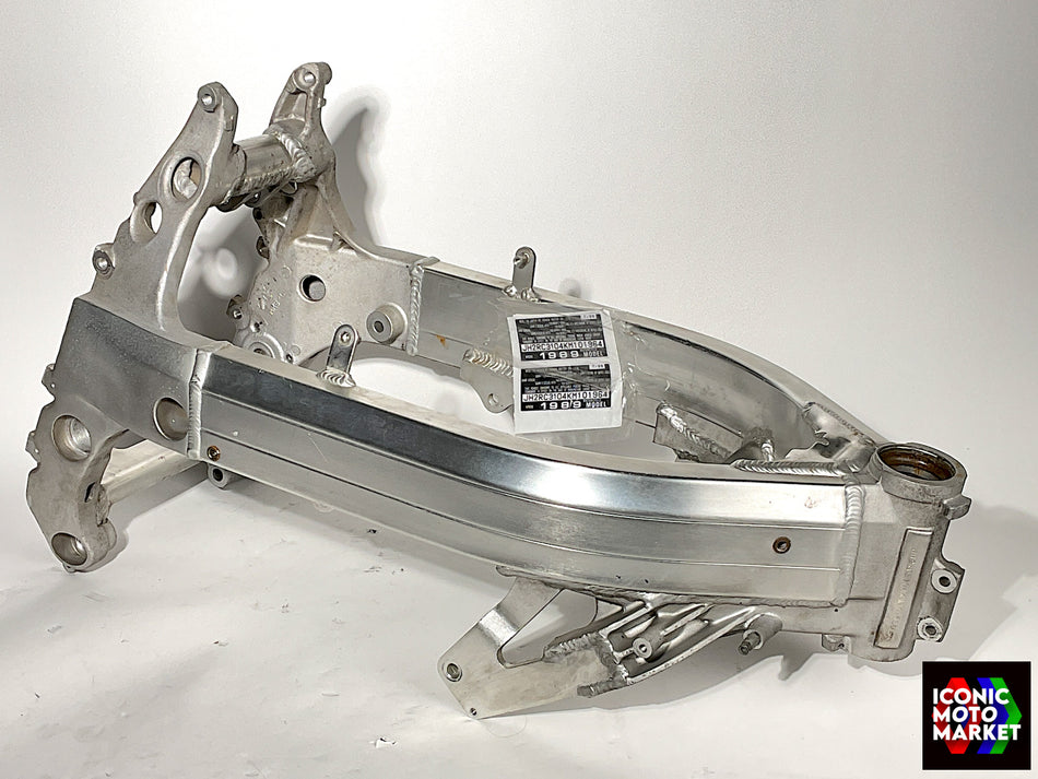 Honda VFR400 NC30 (1989-1992) Frame, Chassis. (OEM) #50100-MR8-600(3)