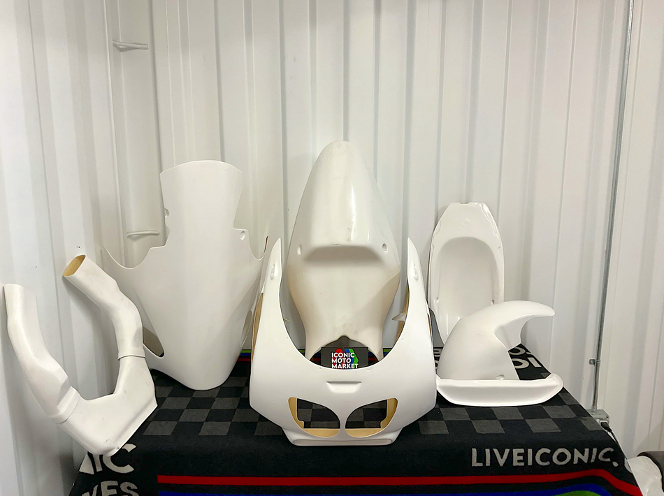 Kawasaki ZX-7R (1996-2003) Fairings Set, Muzzy Raptor.  #KAW_MUZ-1