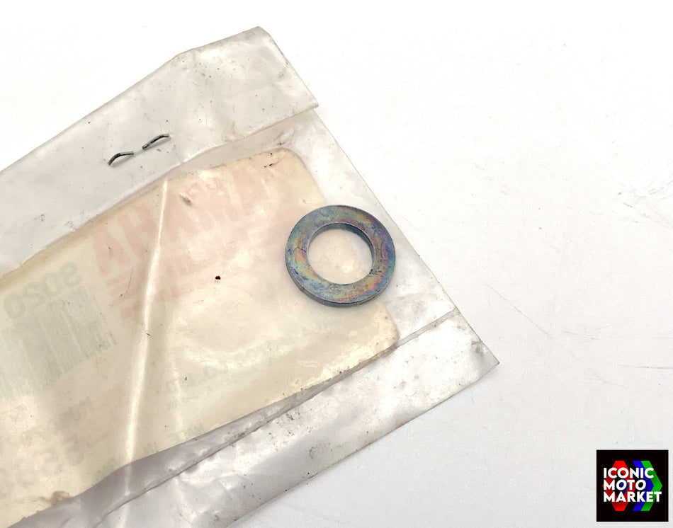 Yamaha RD500, FZR1000, YZF-R6, TZ250 - Washer, Plate (47X). NOS (OEM) #90201-086J0