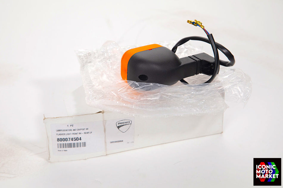 Ducati 900SS/750SS, 916, 998, 748 - Turn Signal, Amber - FR Right/RR Left-Side. NOS (OEM) #800074504