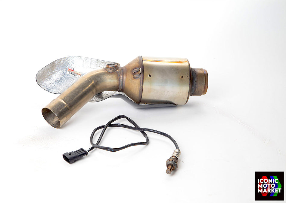 Ducati Desmosedici RR (2008) Pipe, Pre-Silencer w/ CF Heat Shield. (OEM) #57211462A