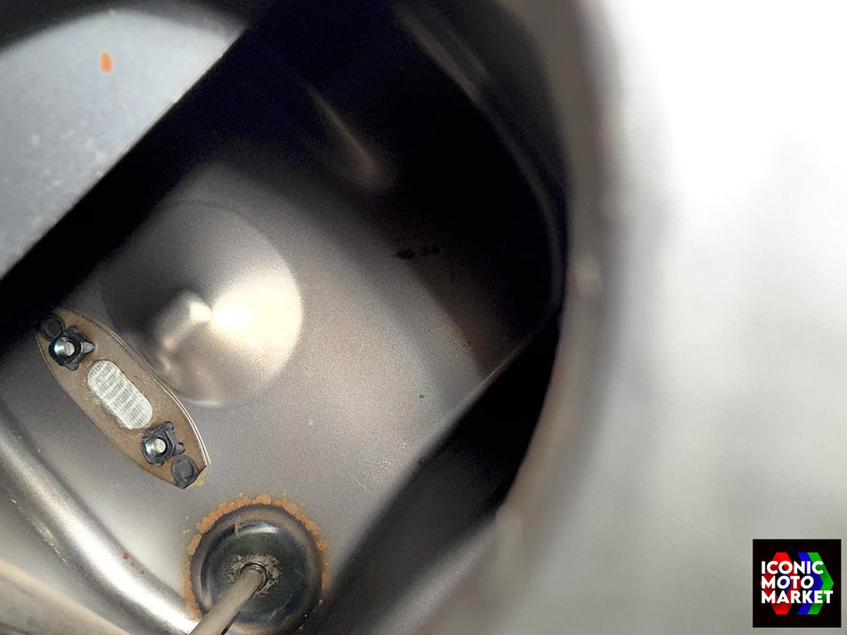 Suzuki GSX-R1100 (1992) Fuel Tank, Original. (OEM) #44100-41C50-3SL