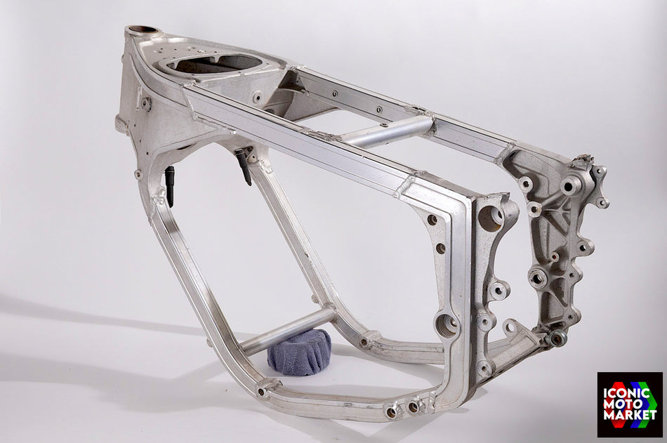 Suzuki RG500 (1985-1987) Frame, Main. (OEM) #41100-20A02-000(5)