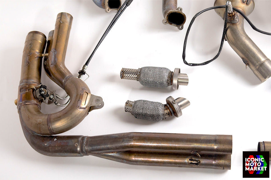 Ducati Desmosedici RR (2008). Exhaust, Stock System. (OEM) #57211462A