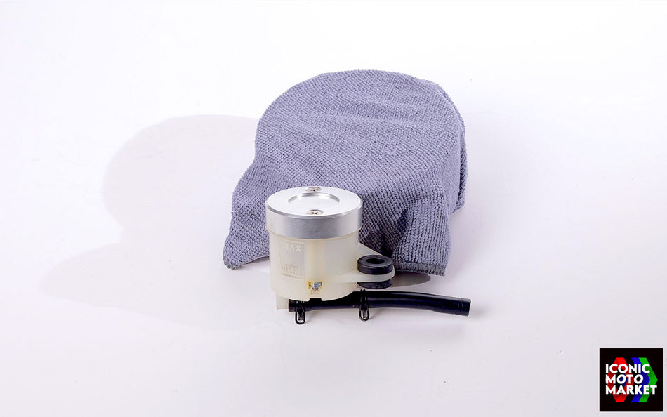 Ducati 998, 996, 916, 748, 900SS, MH900e - Front Brake Fluid Res. w/ Cap. (OEM) #000066181