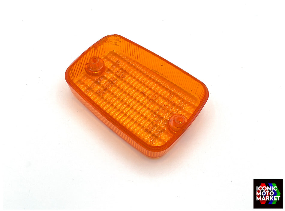 Suzuki GSX-R1100, GSX-R750, RG500, RG250 - Amber Lens, Front Turn Signals. (OEM) #35612-02181