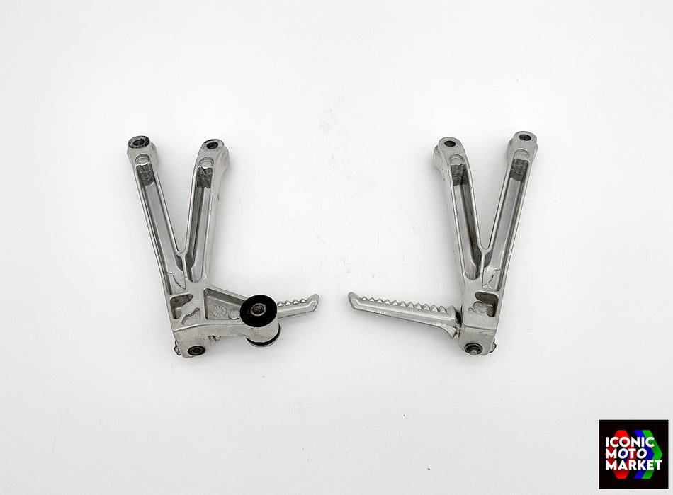 Honda CBR900RR Fireblade (2002-2003) Passenger Footpegs, Set. (OEM) #50750MCJ750_50760MCJ750