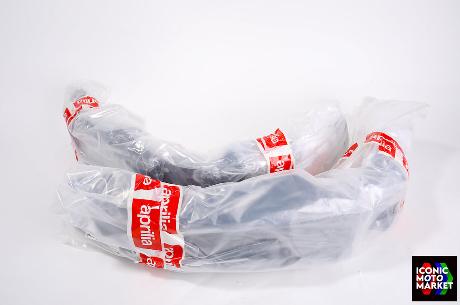 Aprilia SXV / RXV (2006-2011) Front Fender/Mudguard, Black. NOS (OEM) #AP9100500