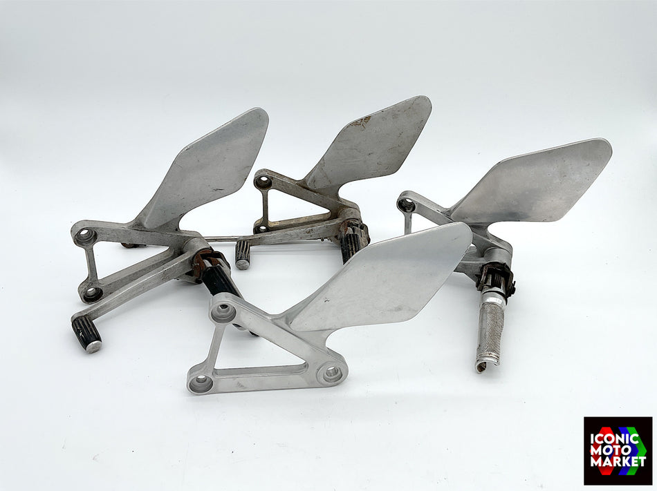 Honda VFR400R NC30 (1989-1992) Footrest Hanger w/ Heelguard. (OEM) #50700MR8003