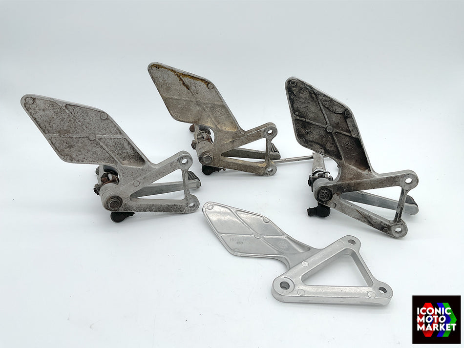 Honda VFR400R NC30 (1989-1992) Footrest Hanger w/ Heelguard. (OEM) #50700MR8003