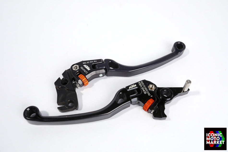KTM RC390 (2015-2018) Folding Lever Set. NOS (OEM) #90513950044