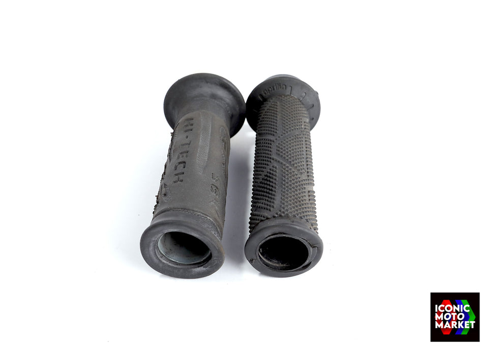 Aprilia RS250 (1998-2003) Throttle Tube w/ Grip. (OEM) #AP8118466