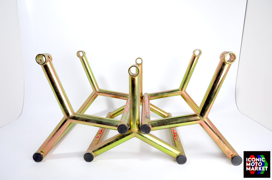 Pit Bull - Display Stand, NO PINS. #F0080-000_NP1