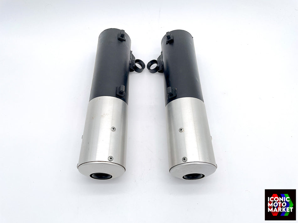 Suzuki RG500 (1985-1987) Exhaust Mufflers/Silencer Set RH/LH. (OEM) #21A1-1