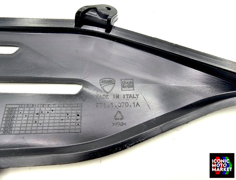 Ducati Panigale V4/V4S (2018-2022) Fairing Cap, Right-Side. (OEM) #97110701A(2)