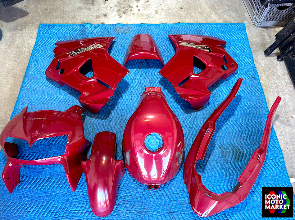 Honda VFR800 (1998-2001) Bodywork & Fuel Tank. (OEM) #HON_VFR-BWT1