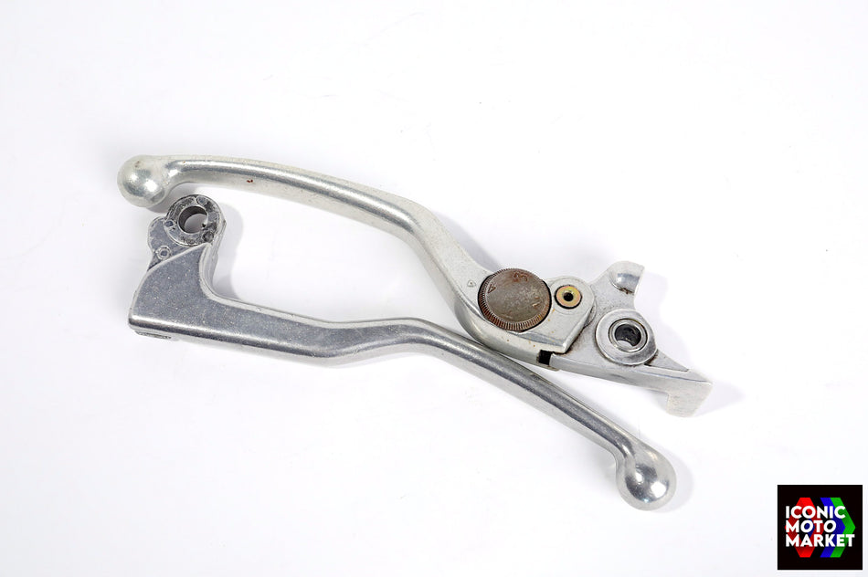 Benelli TNT 1130, TRE 1130, 899 - Front Brake & Clutch Levers, Set. (OEM) #R300063104000