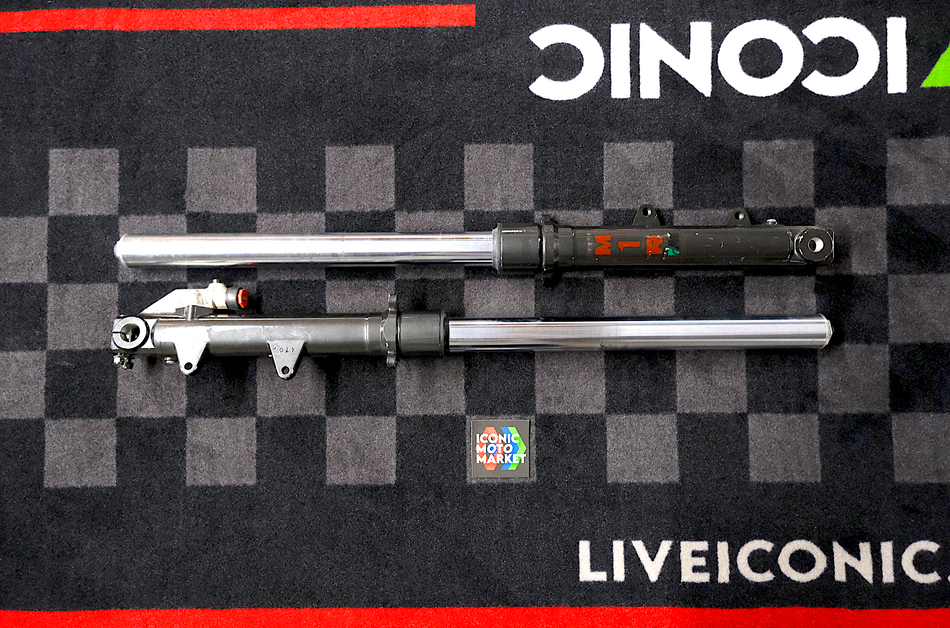 Ducati 906 Paso (1988-1989) Fork Legs Assembly. (OEM) #34020041A