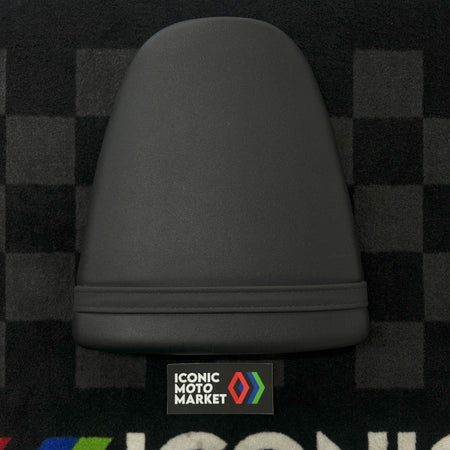 Suzuki GSXR 600 750 86'87' rear pillion rear seat